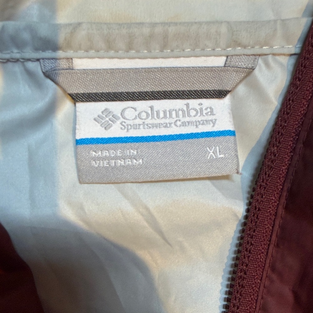 Boston College Columbia Burgundy and Light Gray Hooded Windbreaker Jacket - Picture 2 of 2
